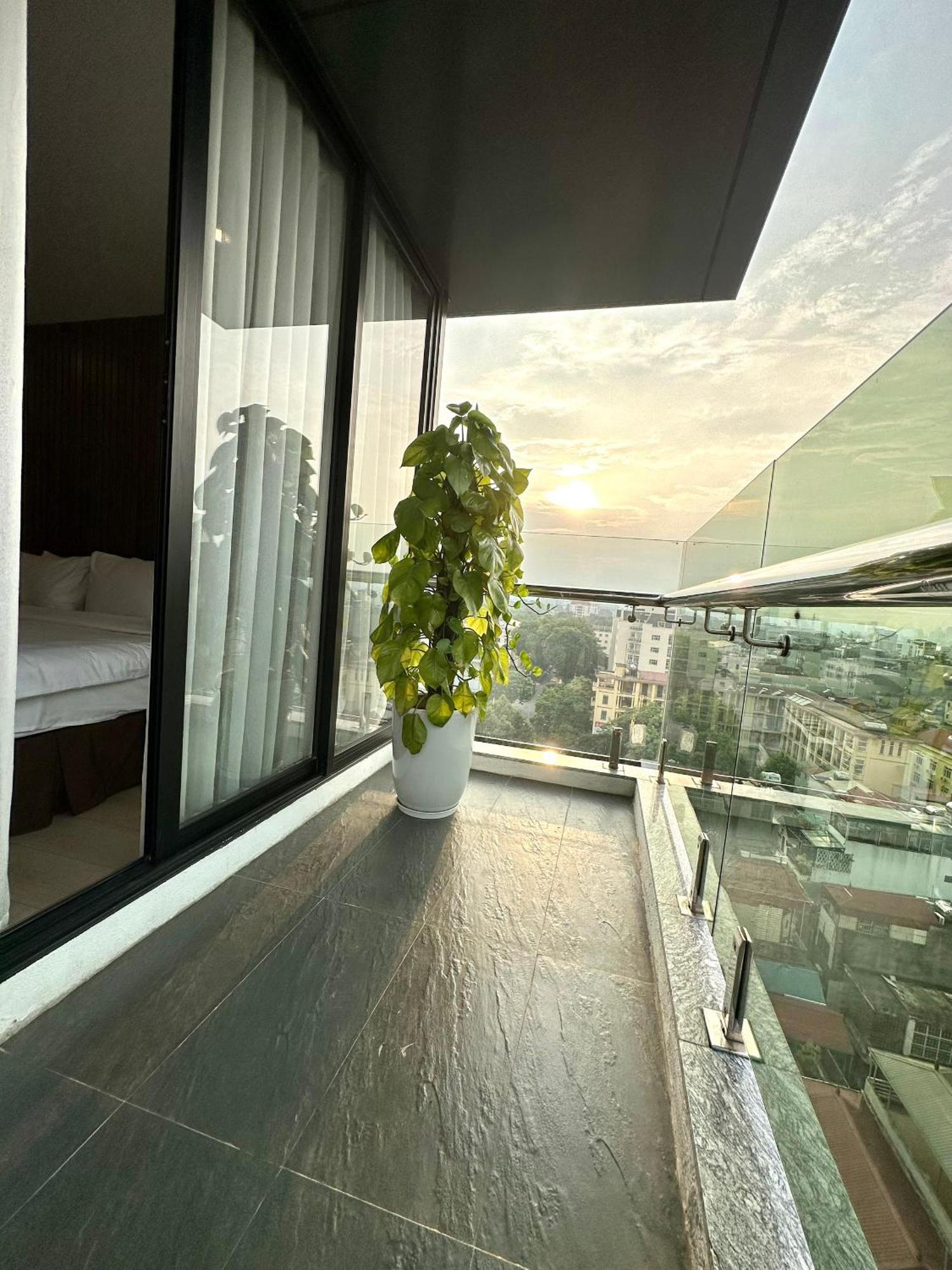 Hnc Premier Hotel & Residences Hanoi Luaran gambar